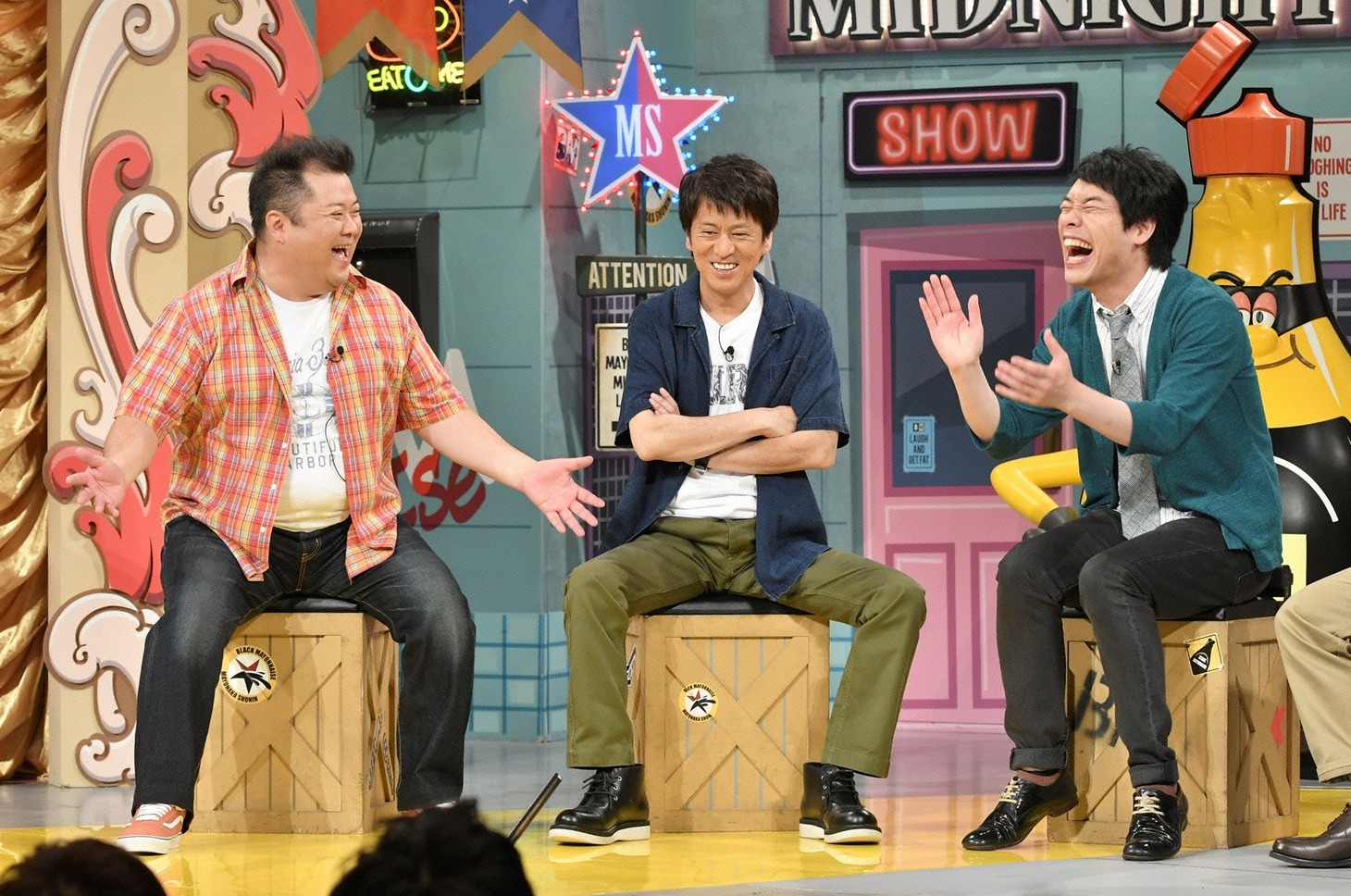 左からブラックマヨネーズ、麒麟・川島。(c)読売テレビ
