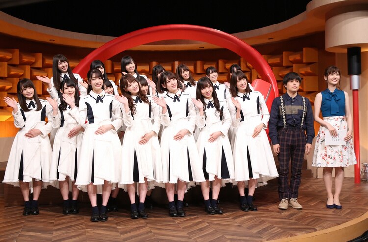 バズリズム02 にけやき坂46 特技披露できるメンバーをバカリズムが指名 お笑いナタリー
