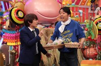 （左から）三四郎・小宮、アンガールズ田中。(c)テレビ朝日