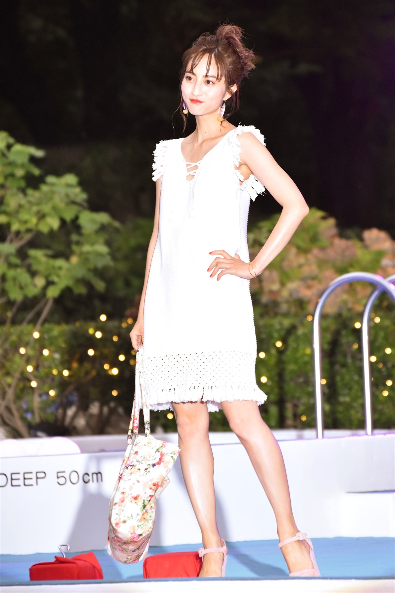 堀田茜
