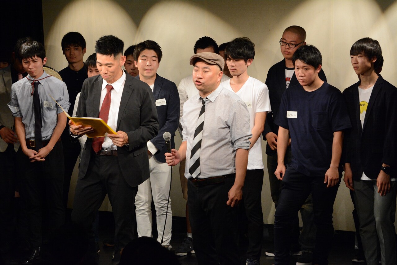 学生芸人の新ライブ「HIKIGANE」盛況、レベルの高さにレイザーラモン興奮