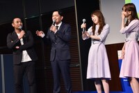 会見のワンシーン。