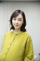 伊藤ゆみ演じる燕の先輩、野口妙子。