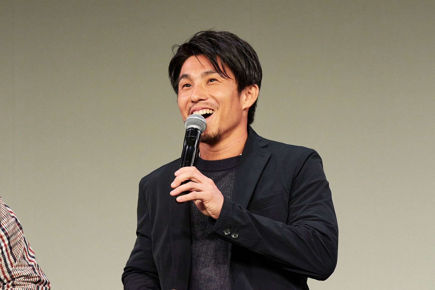 中尾明慶
