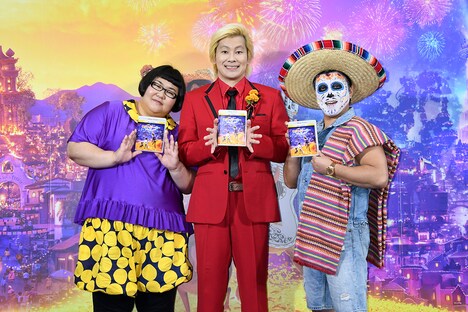 （左から）メイプル超合金、スギちゃん。