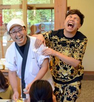 粟饅頭作りの様子。