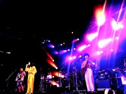 ジェニーハイのパフォーマンスの様子。