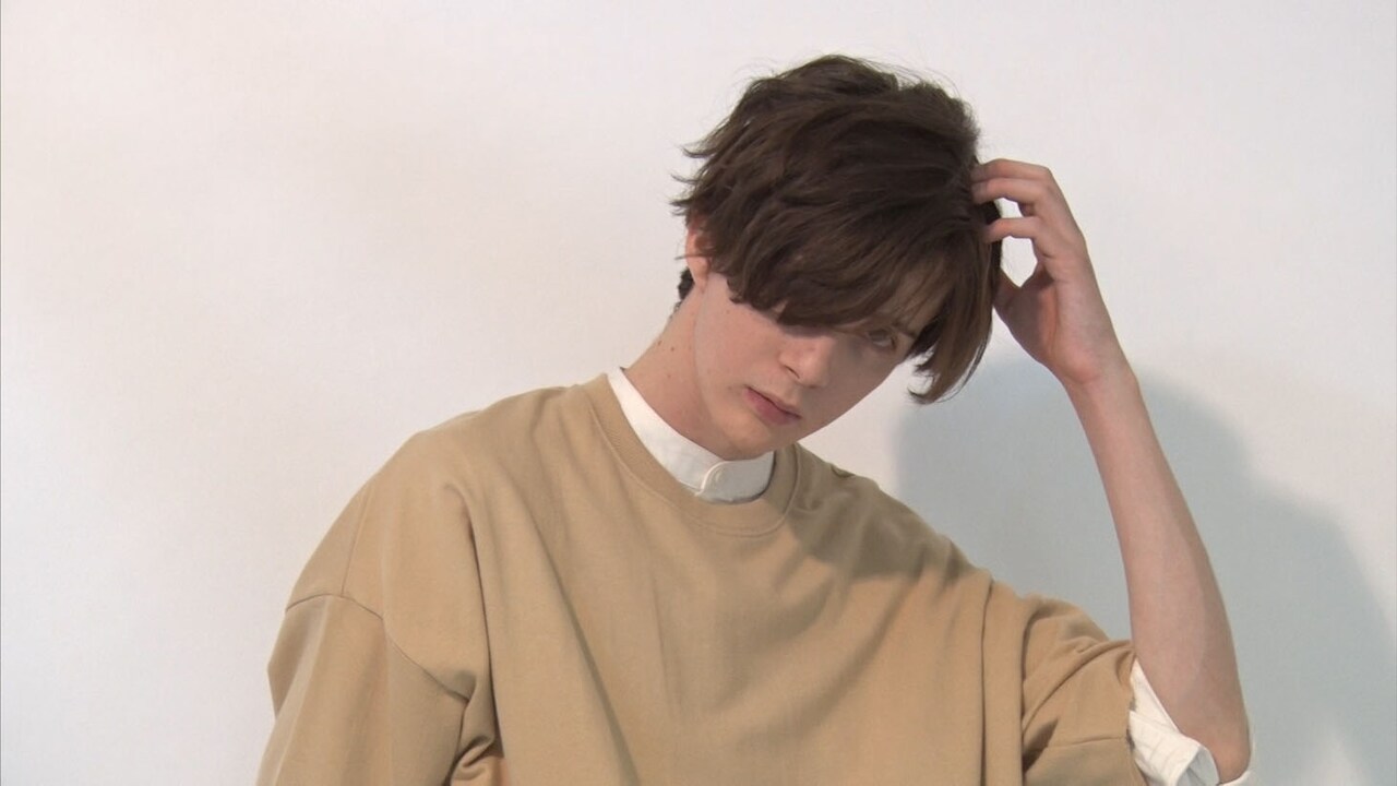 “副業で荒稼ぎ芸人”の収入は？アメリカ人のまかろにステーション・ギャビンら登場