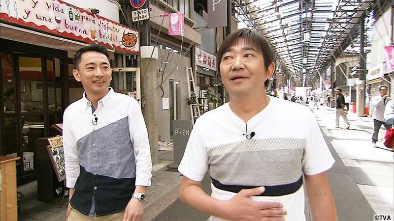 左から相澤伸郎アナウンサー、メッセンジャー黒田。