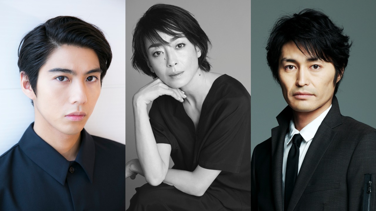 左から賀来賢人、宮沢りえ、安田顕。