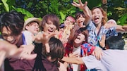 XOX「上海ハニー」のミュージックビデオのワンシーン。