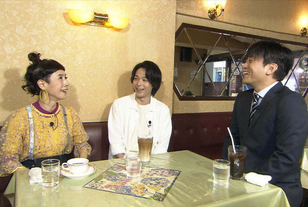 左から久本雅美、中村倫也、安住紳一郎（TBSアナウンサー）。(c)TBS