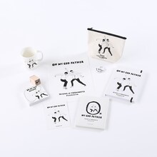 フースーヤがデザインされた雑貨の数々。