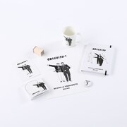 ダイアンがデザインされた雑貨の数々。