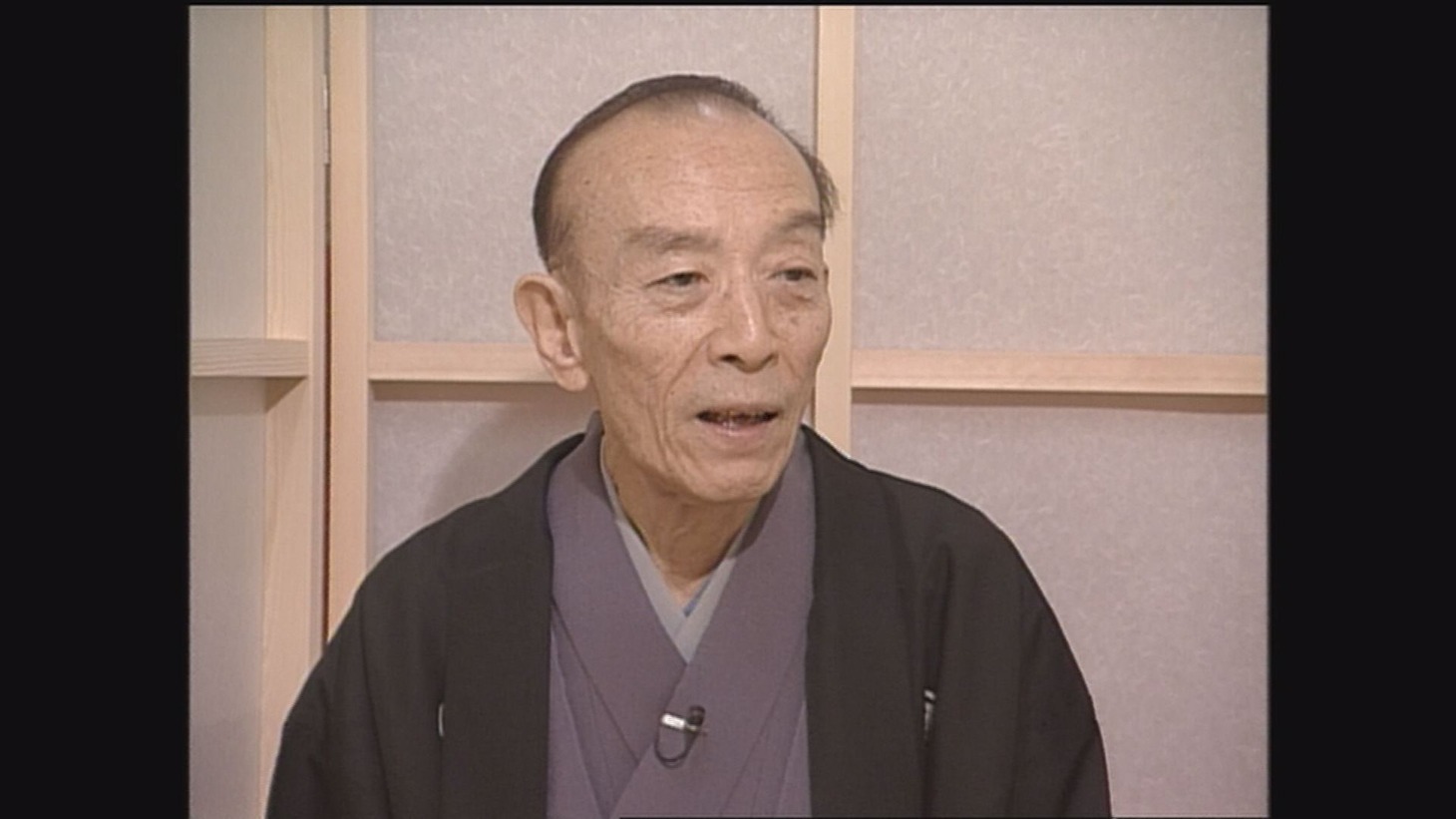 「浅草お茶の間寄席」のワンシーン。(c)チバテレ