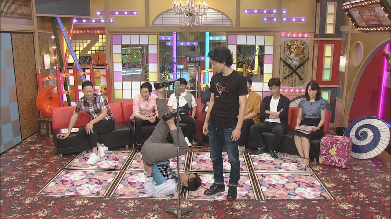 ナイチンゲールダンス（中央） (c)CBC - 中川家とナイチンゲール