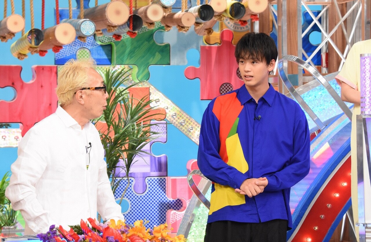 左から所ジョージ、竹内涼真。(c)日本テレビ