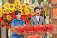 コミッショナーの浜田雅功（右）。(c)MBS