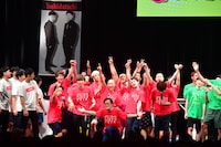 「マンゲキ夏の大運動会」のアインシュタインチーム。