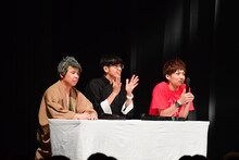 左から、シャッフルネタを審査したくさし亭仁鶴（霜降り明星・せいや）、ヤン（トット桑原）、アインシュタイン河井。