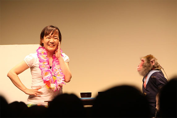 ゆりありく