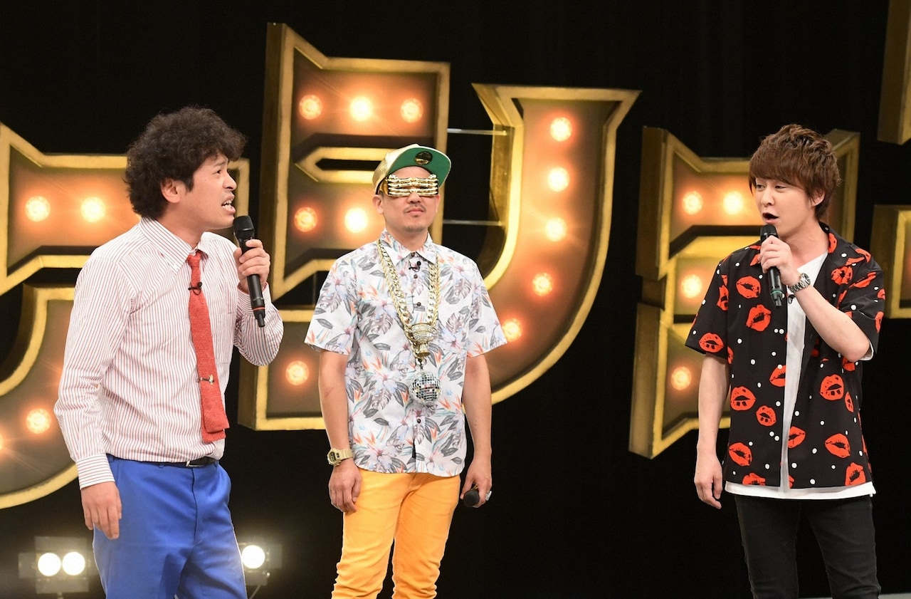「有田ジェネレーション」に出演する流れ星、シオマリアッチ（中央）。(c)TBS
