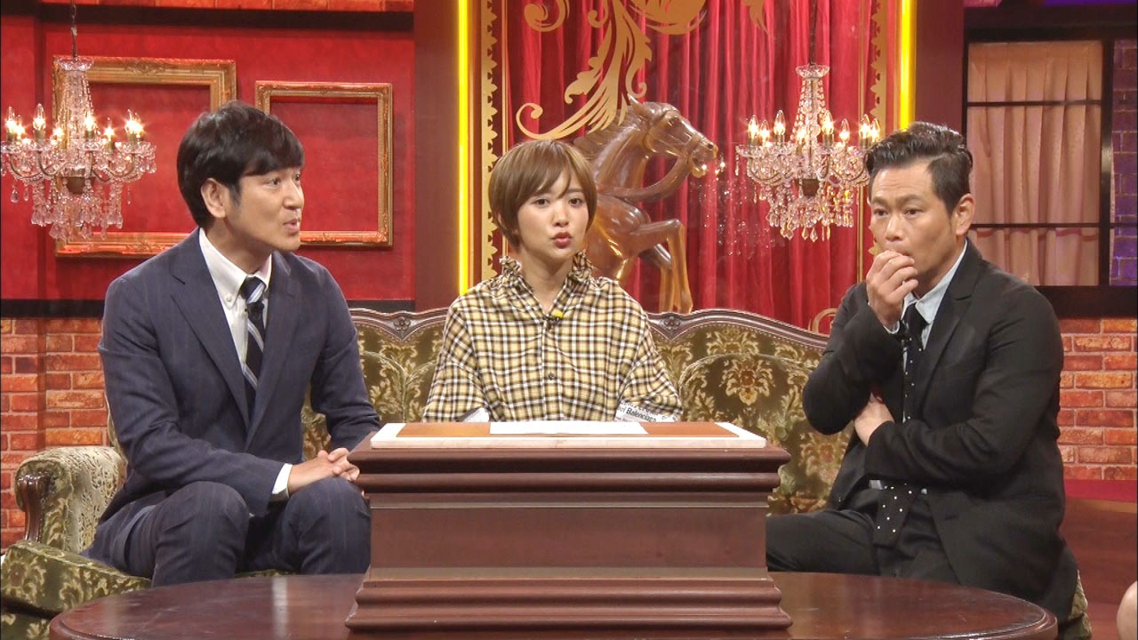 「運命のひと押し ここで印鑑を押しますか？」のワンシーン。(c)テレビ朝日