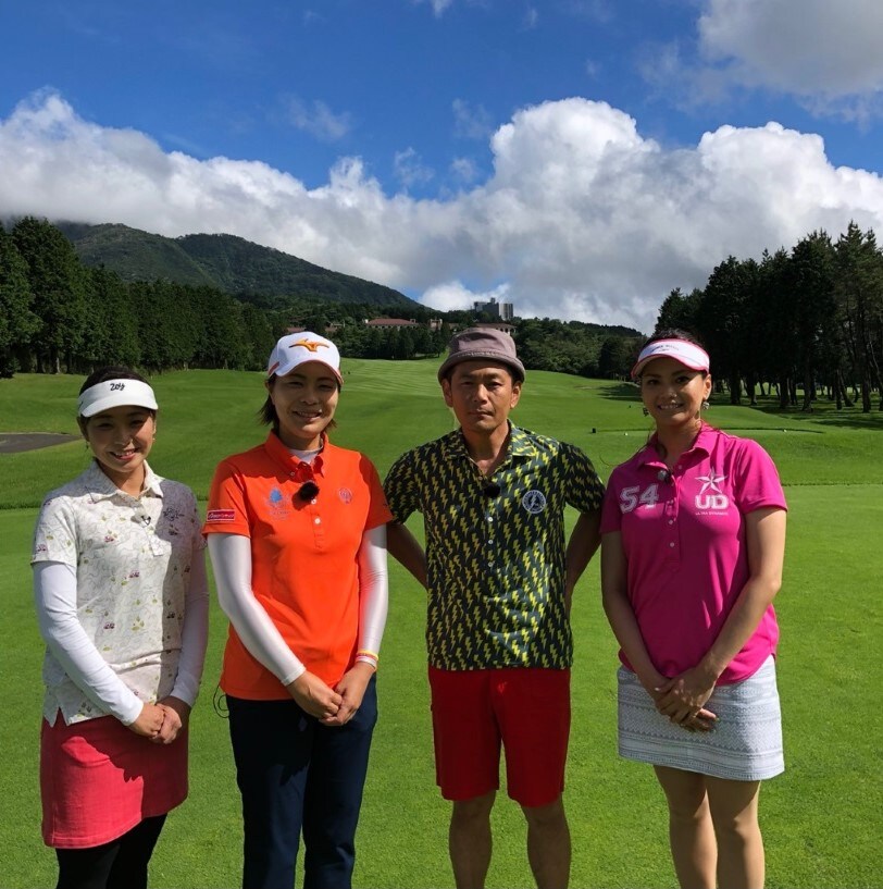 ココリコ遠藤「ゴルフ熱」明日放送、女子プロゴルファーと対決
