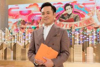 多忙のため不在にするというくりぃむしちゅー有田P。(c)NHK