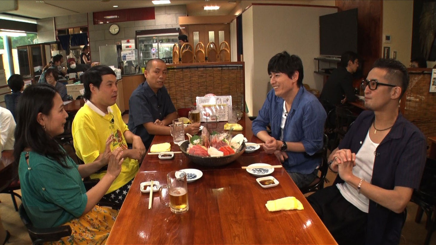 「二軒目どうする？～ツマミのハナシ～」のワンシーン。(c)テレビ東京
