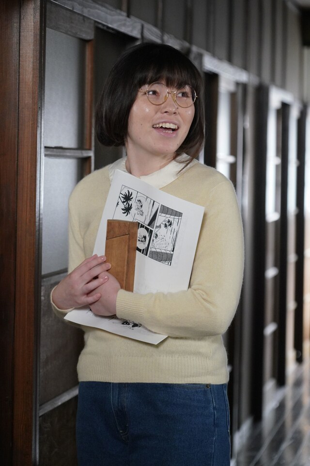 尼神インター誠子演じる水野英子。(c)日本テレビ