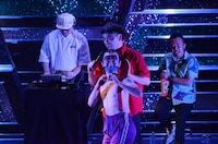 ななまがり。キモお兄さんはダンスするだけだった。