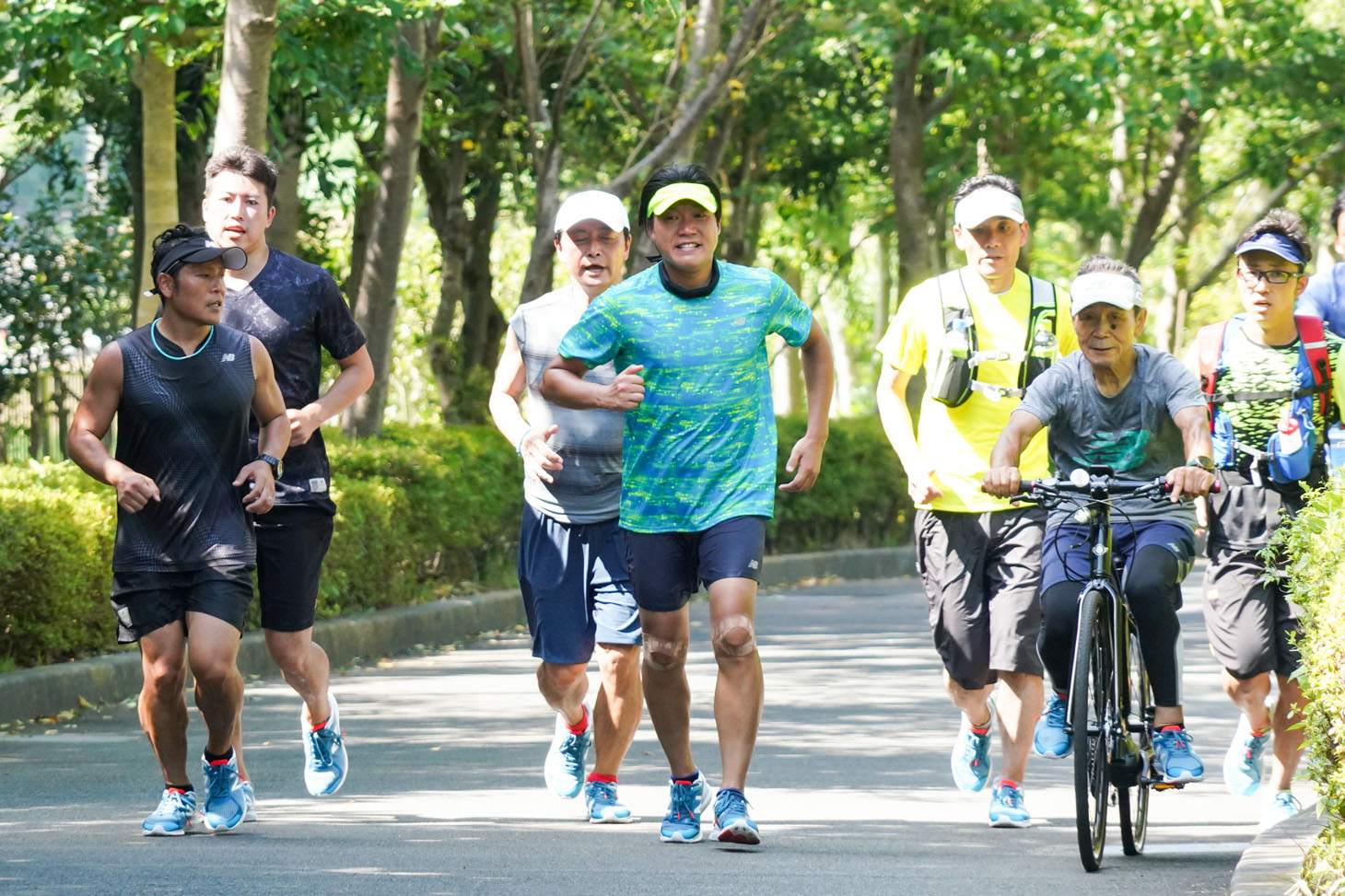 マラソン練習中のみやぞん。(c)日本テレビ
