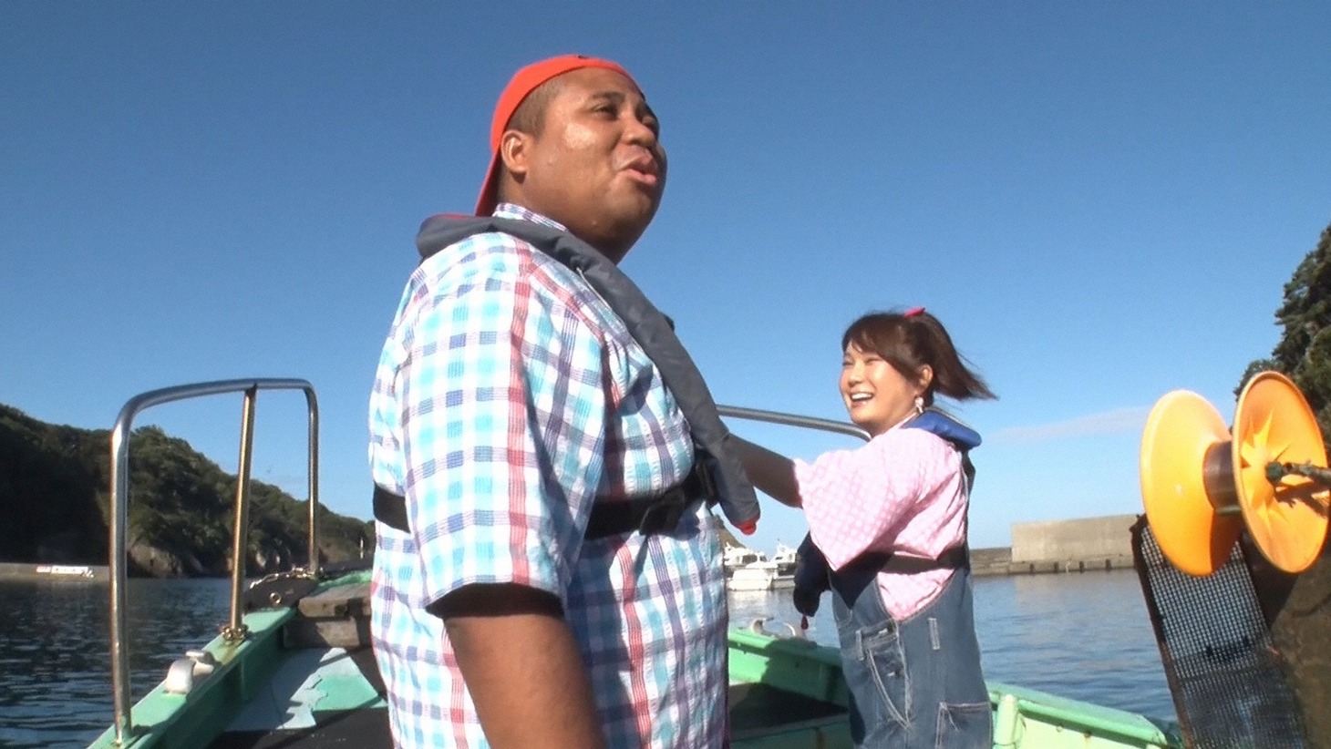 （左から）アントニーとはるな愛。(c)関西テレビ