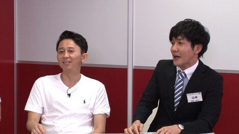 （左から）有吉弘行、タイムマシーン3号・山本。(c)フジテレビ