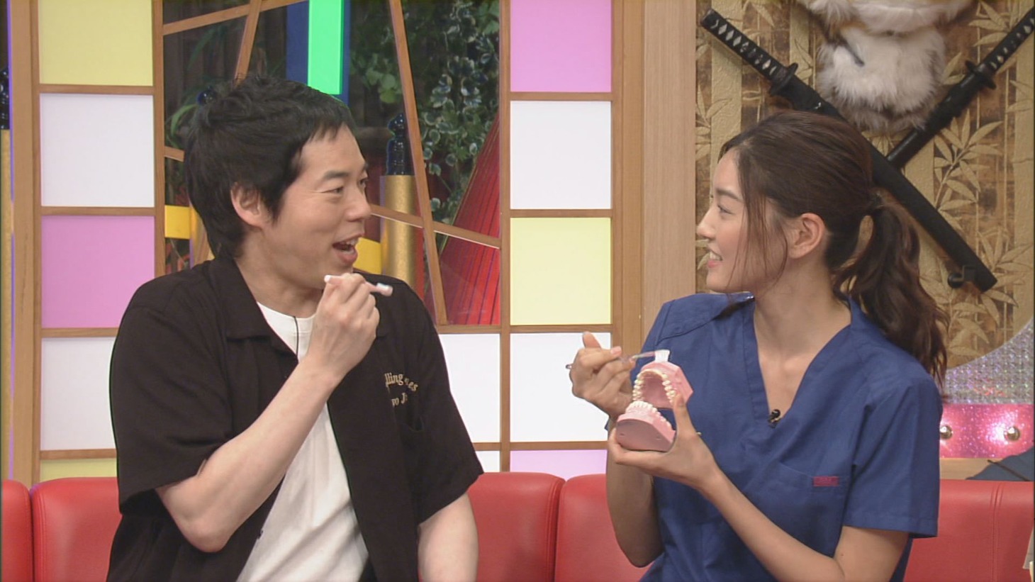 （左から）今田耕司、静麻波 。(c)CBC