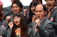 フォトセッション中の様子。