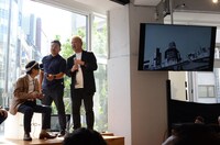 萩本欽一がVR体験するワンシーン。