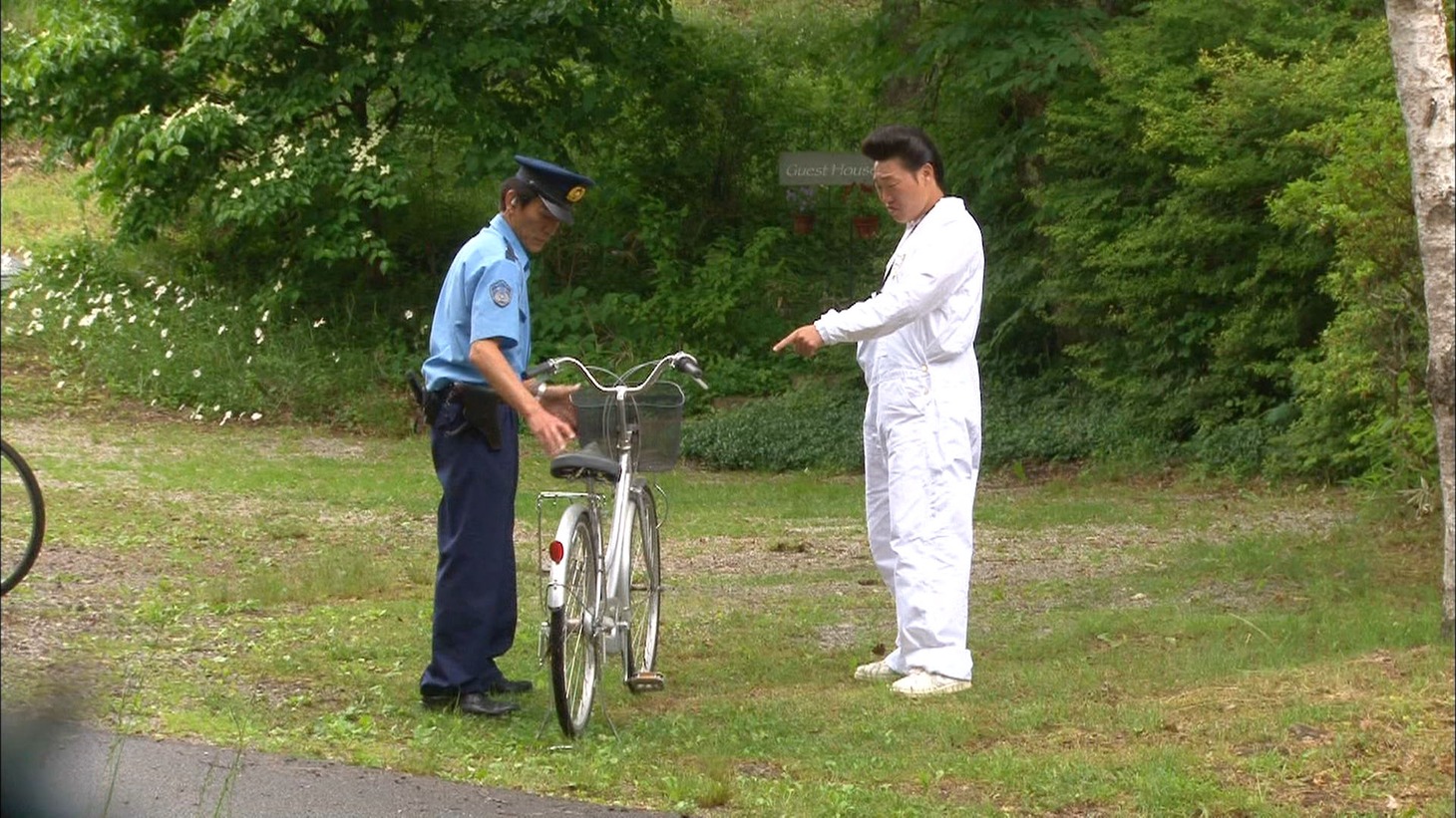 「みやぞんドッキリサイクリング」のワンシーン。(c)テレビ朝日