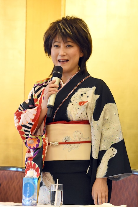 「水谷千重子50周年記念公演」製作発表会見より。