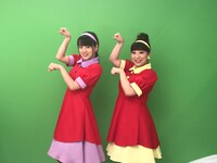伊原六花（左）と森田まりこ（右）。