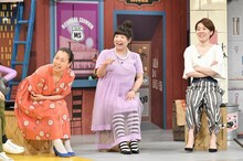 左からいとうあさこ、アジアン。(c)読売テレビ