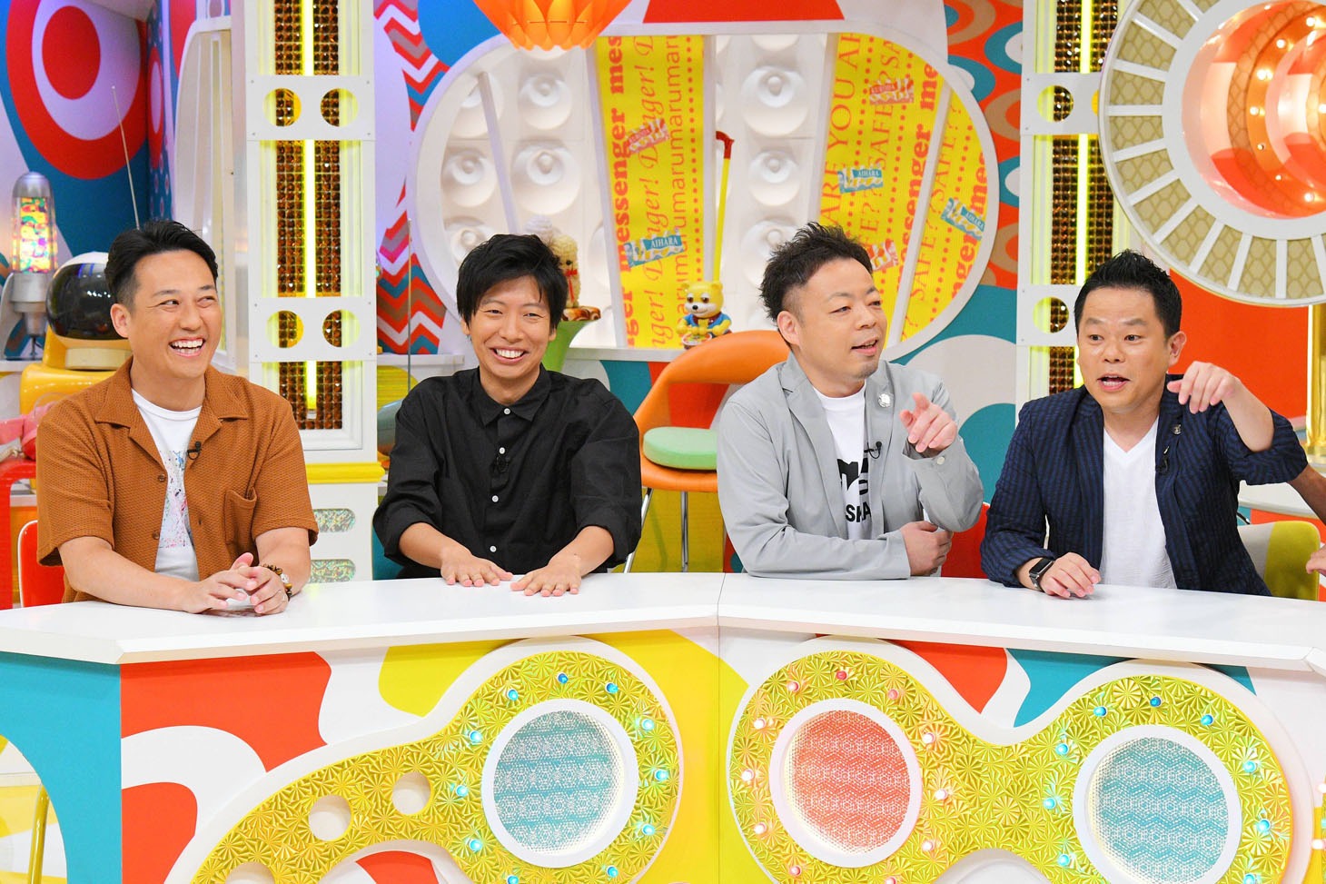 藤崎マーケット（左）とダイアン（右）。(c)MBS