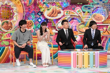 「揚げ物大好き芸人」に出演する(左から)アンジャッシュ渡部、新川優愛、雨上がり決死隊。(c)テレビ朝日