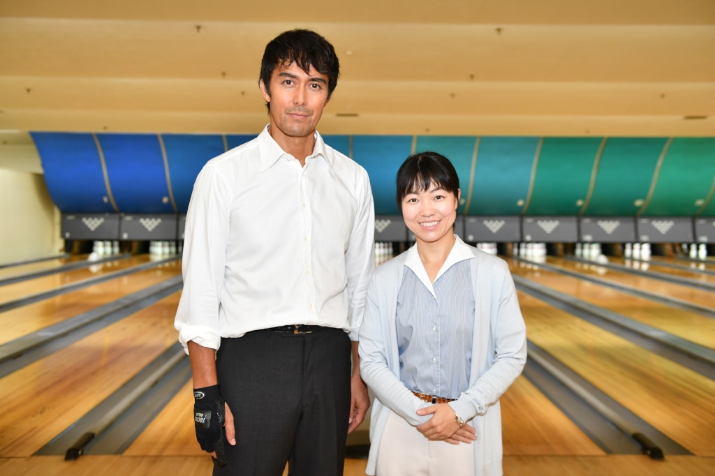 （左から）阿部寛、イモトアヤコ。(c)TBS