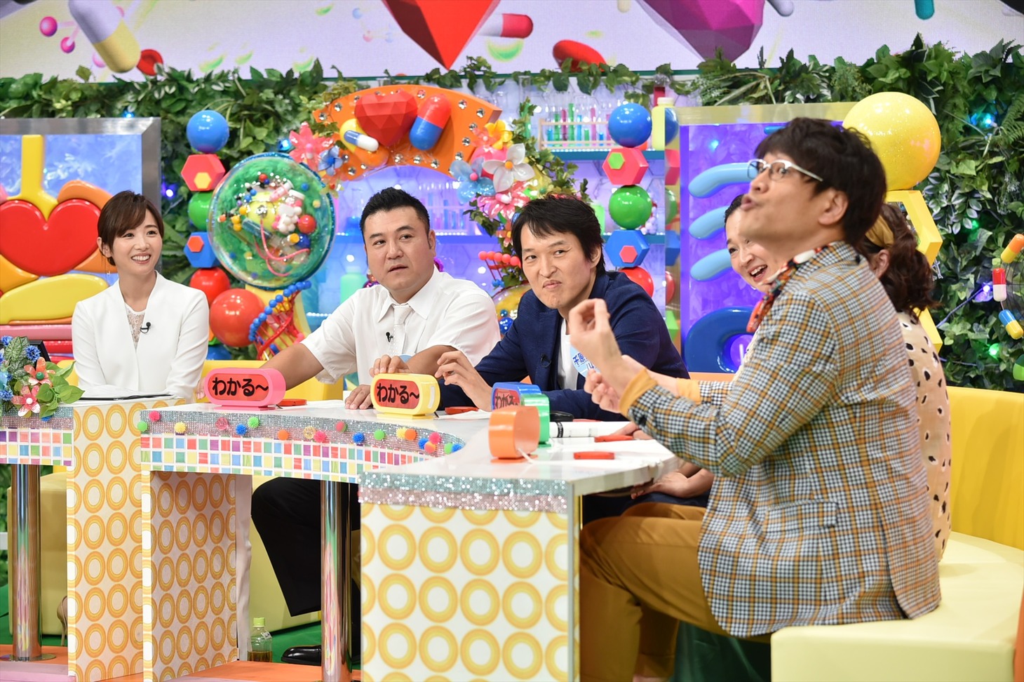 「目指せ！ケンコウ芸人」のワンシーン。(c)テレビ朝日