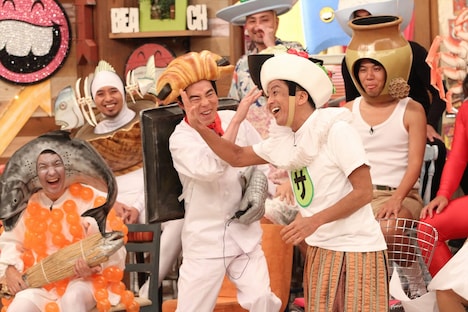 今田耕司（中央）、ネプチューン堀内（右）らが出演する「さんまのお笑い向上委員会」のワンシーン。(c)フジテレビ