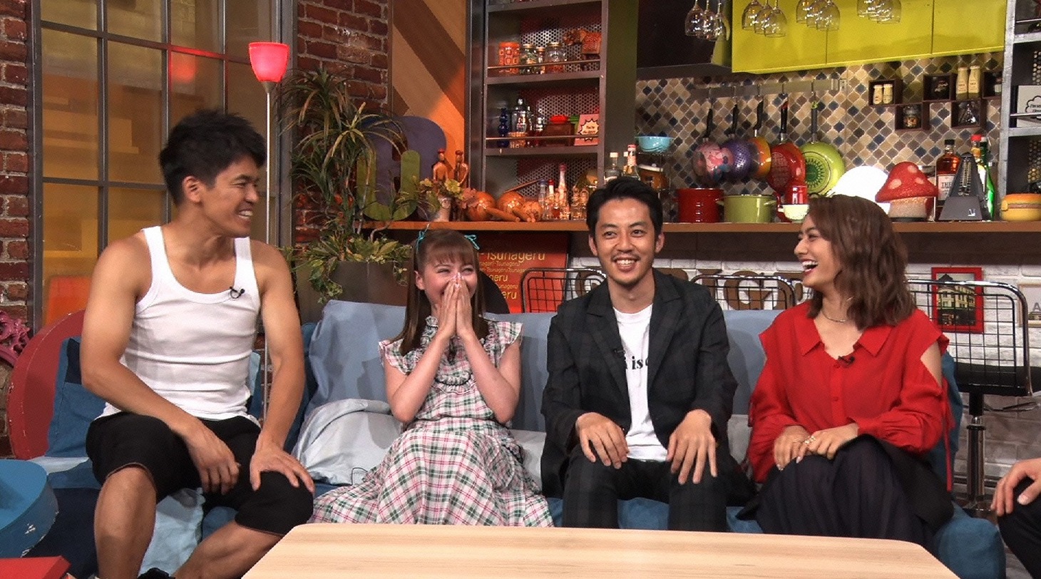 左から武井壮、加藤ナナ、キングコング西野、谷まりあ。(c)読売テレビ