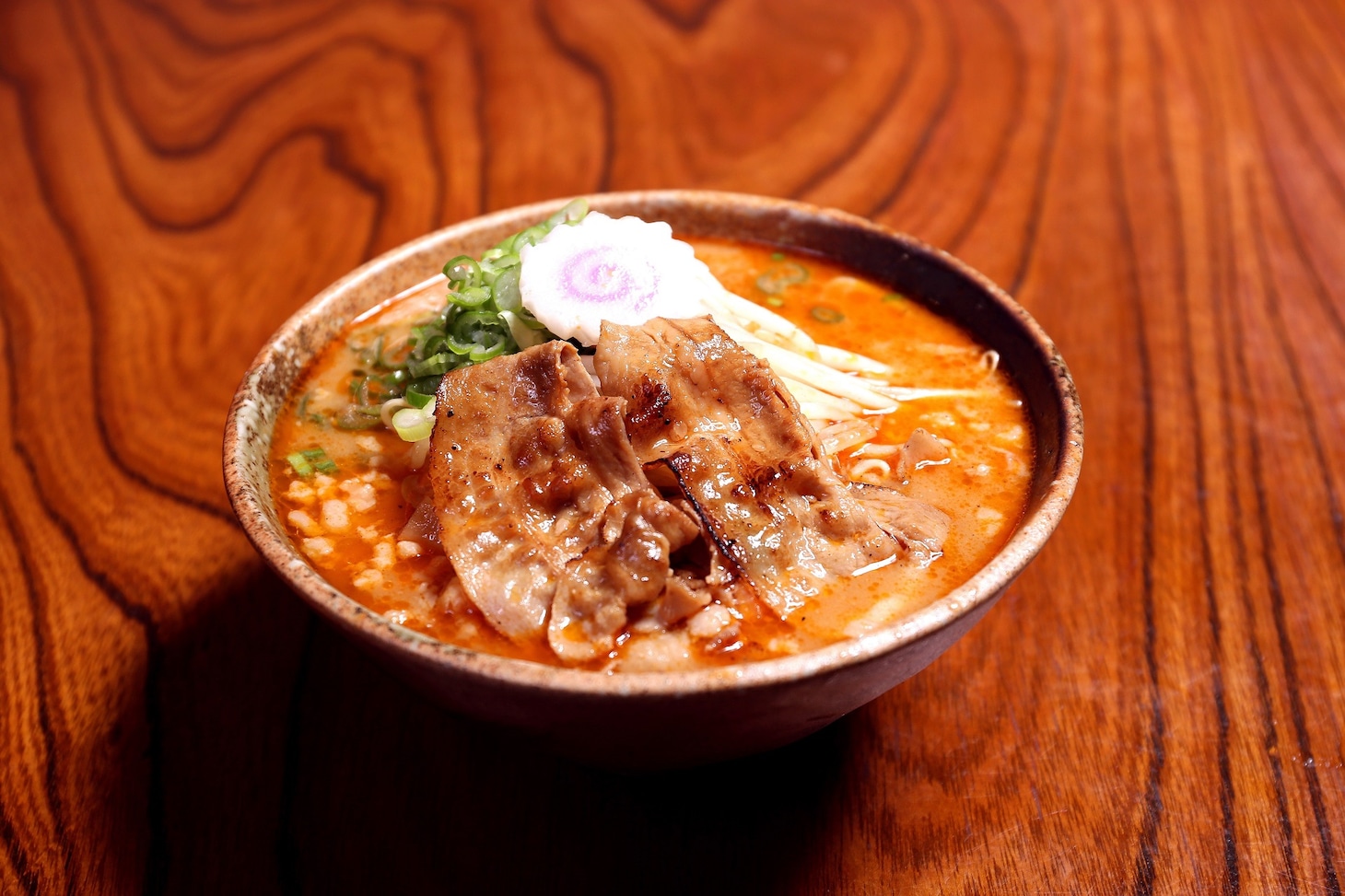金澤濃厚中華そば 神仙「濃厚味噌『炎・炙』肉盛そば」