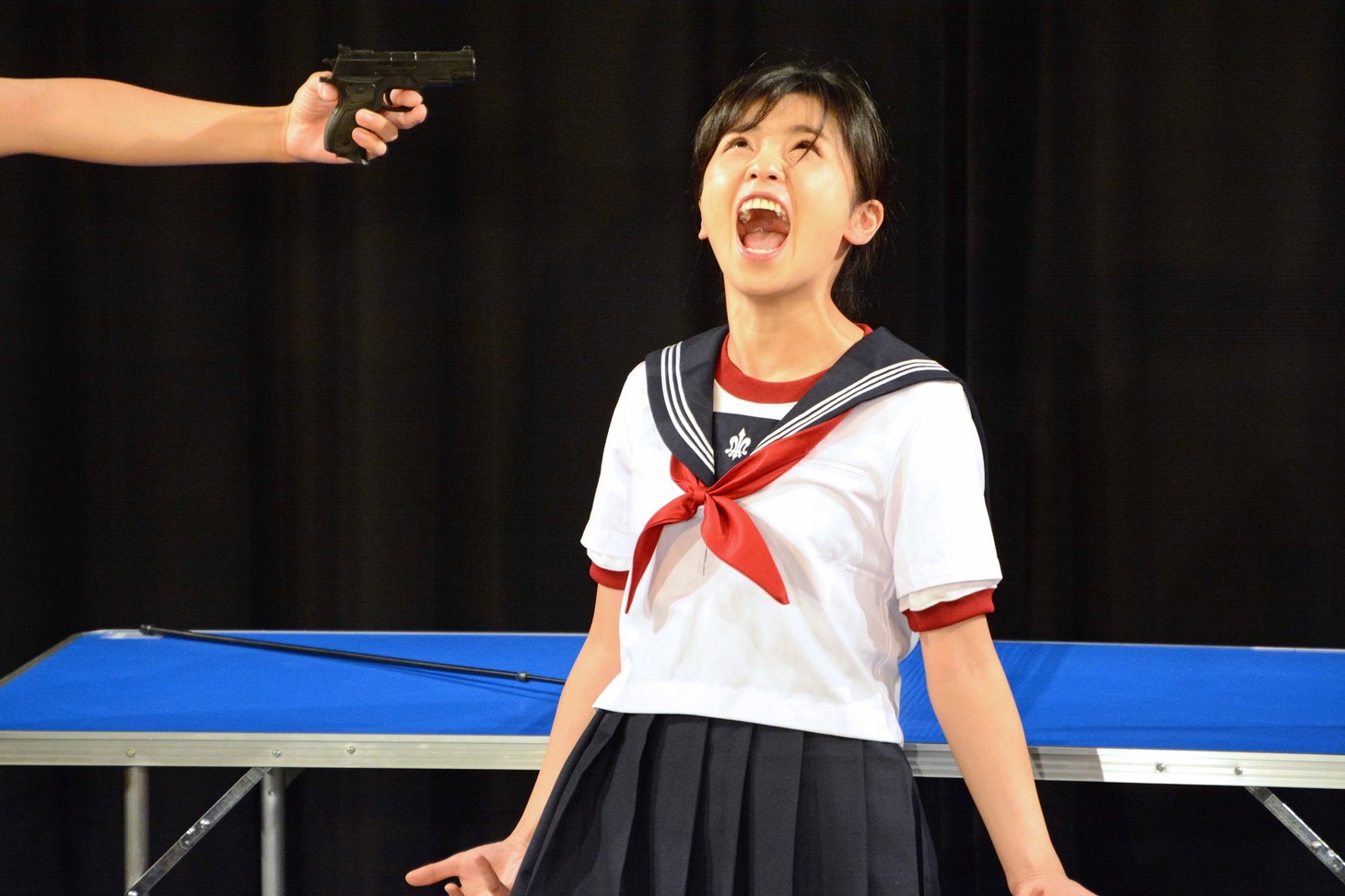 「爆裂卓球学園」より。